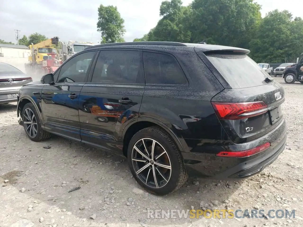 2 fotografías del automóvil dañado WA1LXBF74RD002763 AUDI Q7 2024