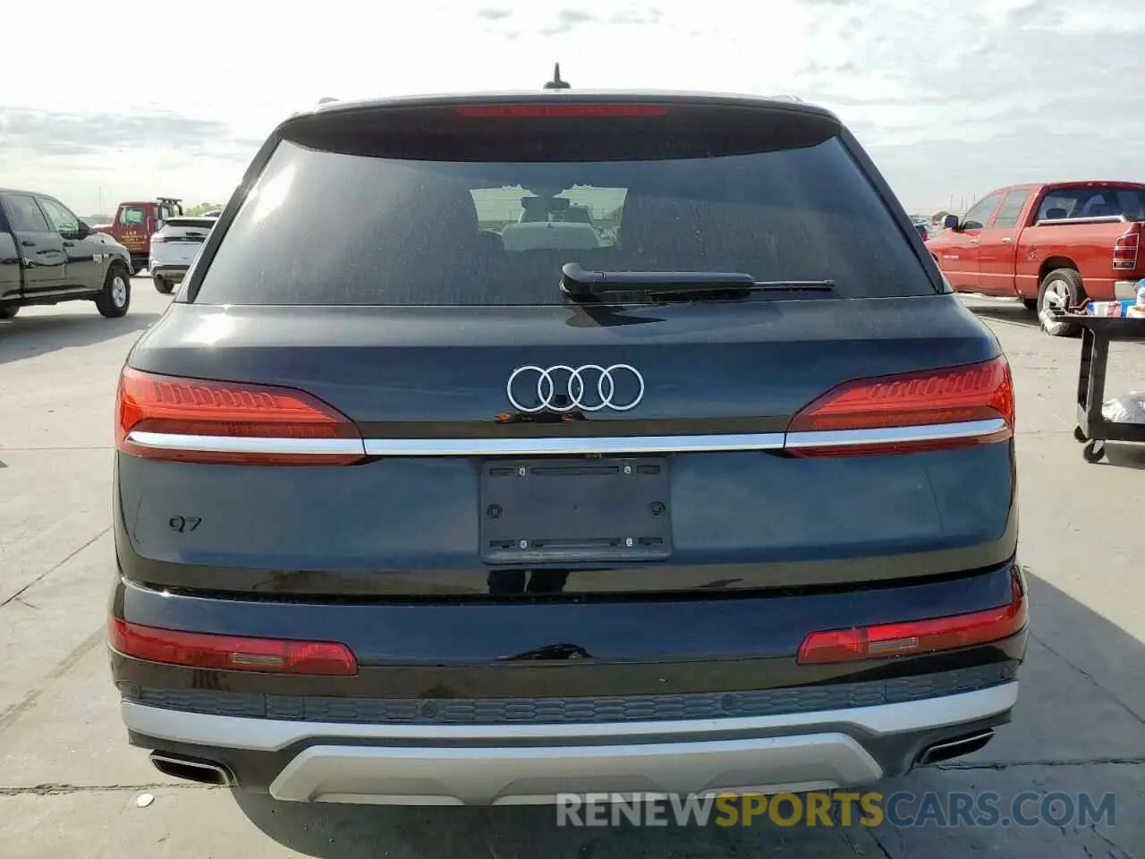 6 fotografías del automóvil dañado WA1ACBF79SD004081 AUDI Q7 2025