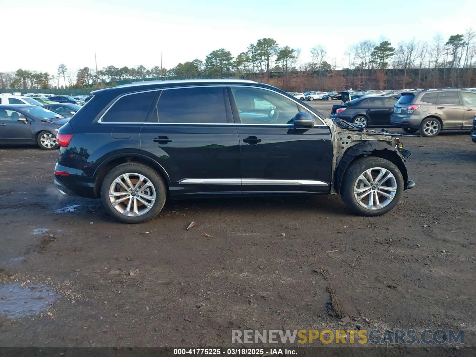 14 fotografías del automóvil dañado WA1ACBF7XSD020452 AUDI Q7 2025