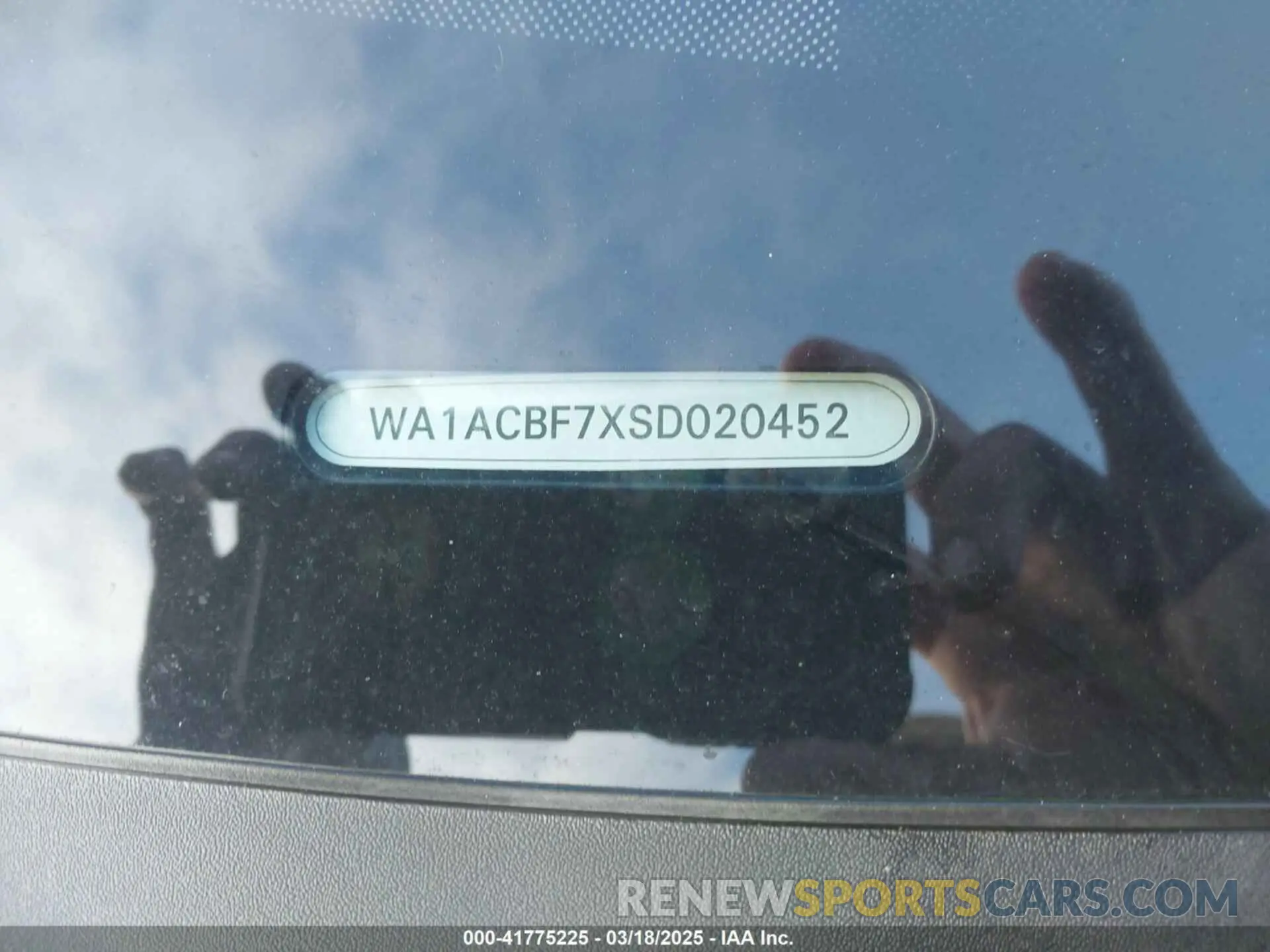 19 fotografías del automóvil dañado WA1ACBF7XSD020452 AUDI Q7 2025