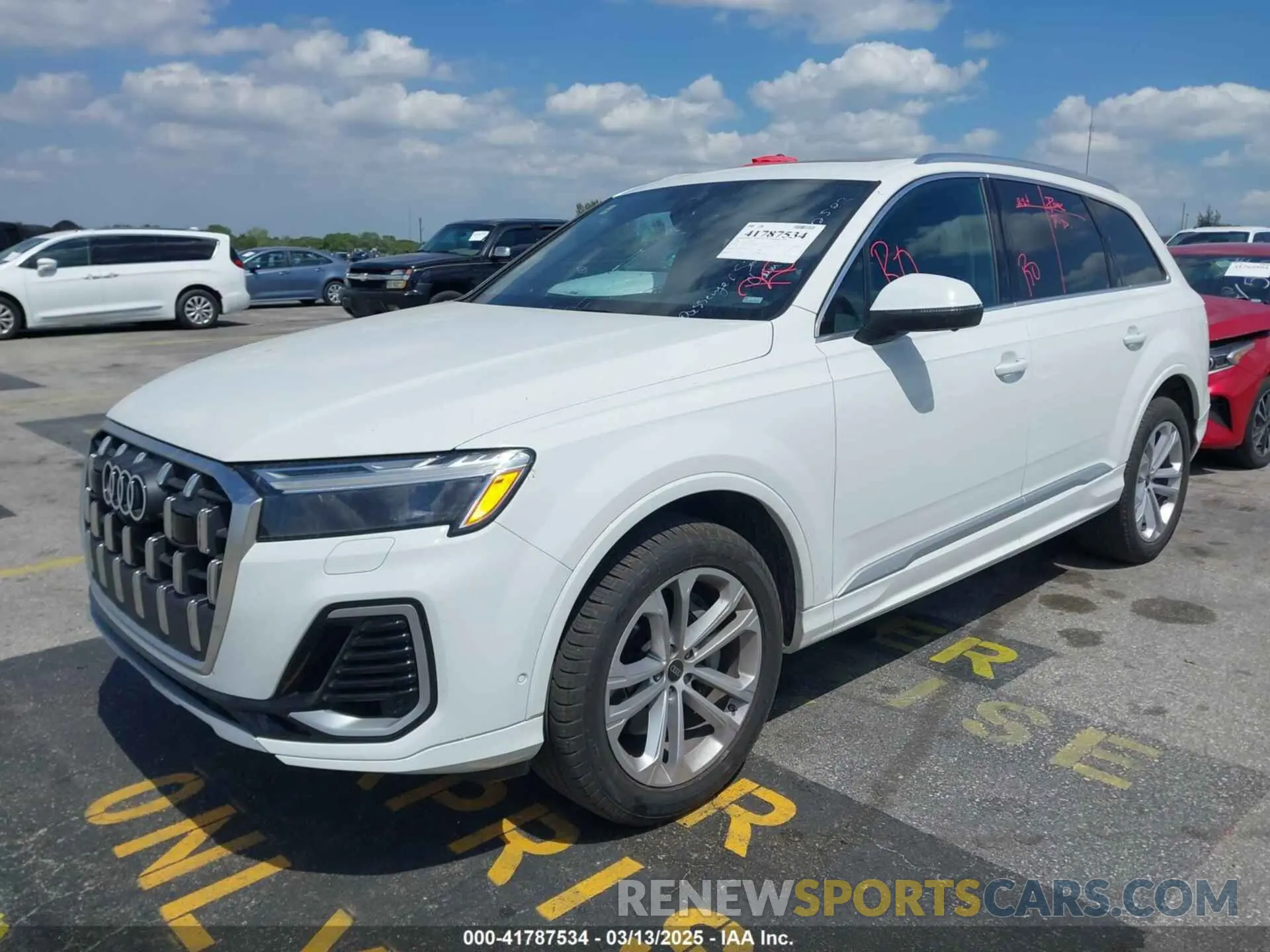 2 fotografías del automóvil dañado WA1LVBF70SD014968 AUDI Q7 2025
