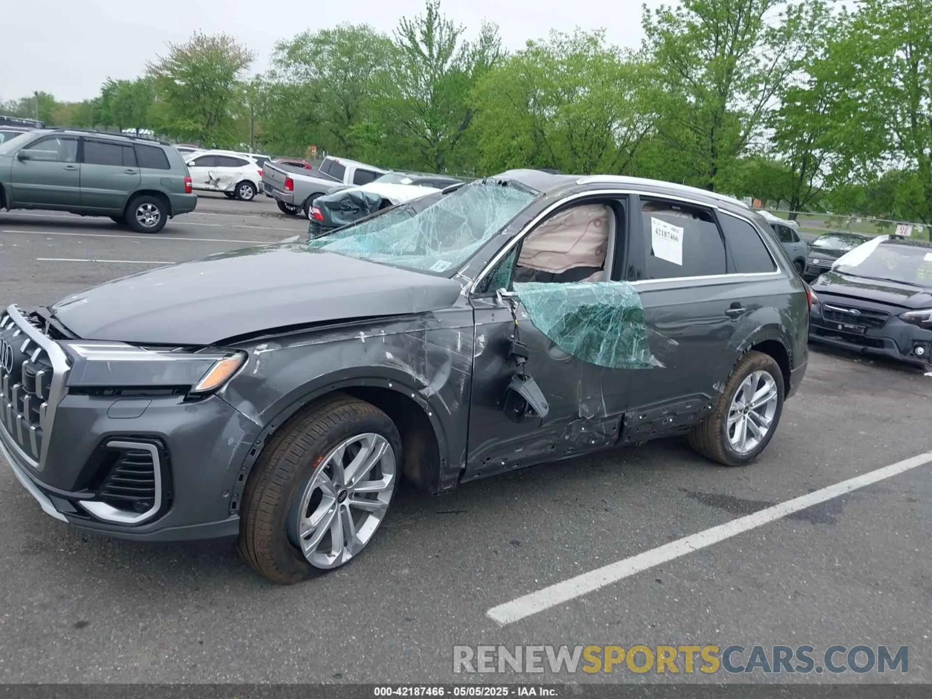 6 fotografías del automóvil dañado WA1LVBF7XSD017201 AUDI Q7 2025
