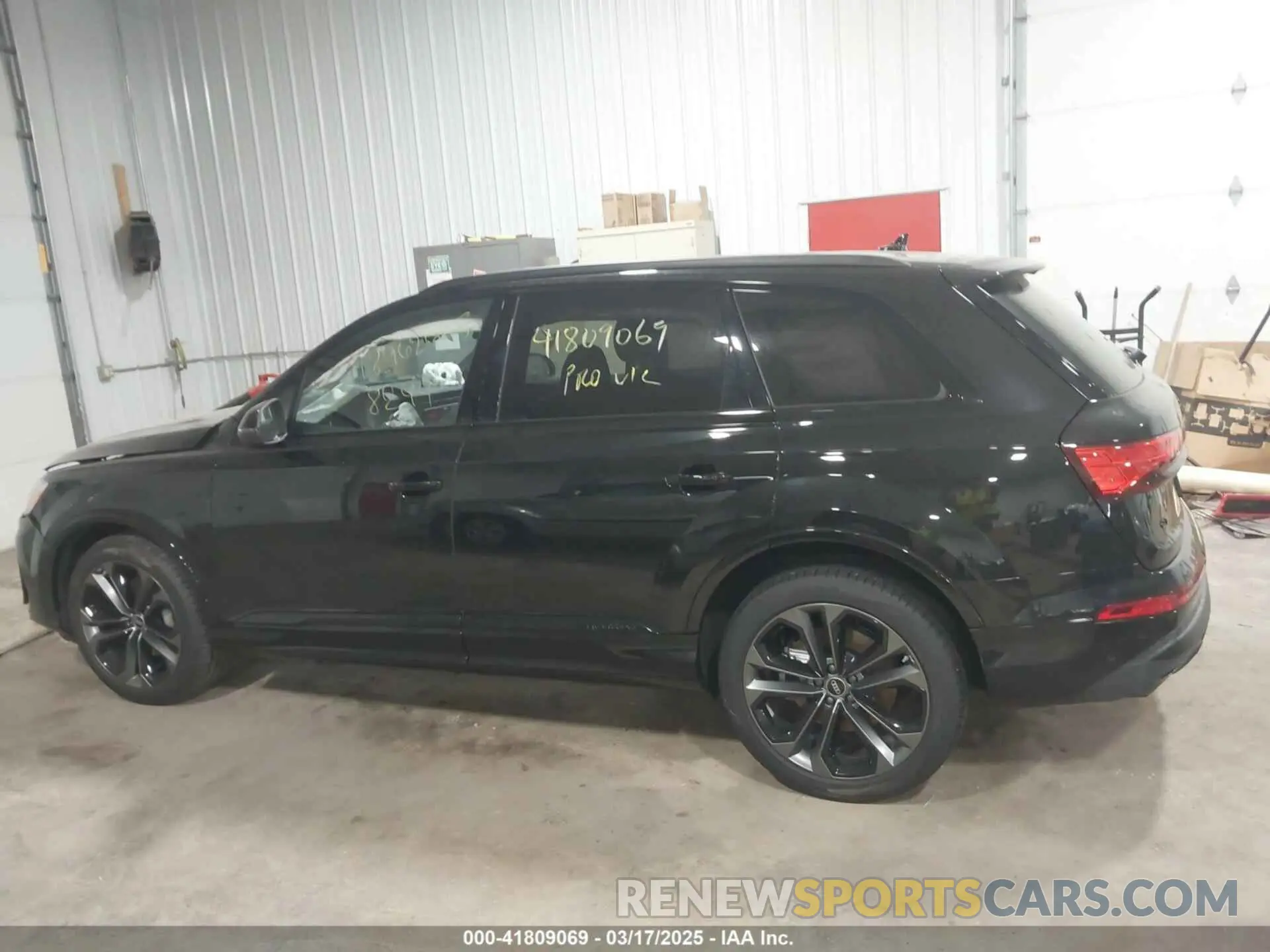 14 fotografías del automóvil dañado WA1VVBF74SD010351 AUDI Q7 2025