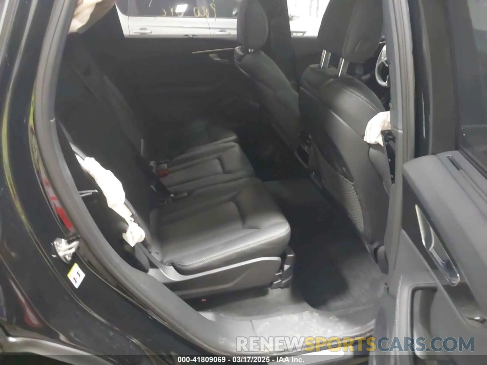 8 fotografías del automóvil dañado WA1VVBF74SD010351 AUDI Q7 2025