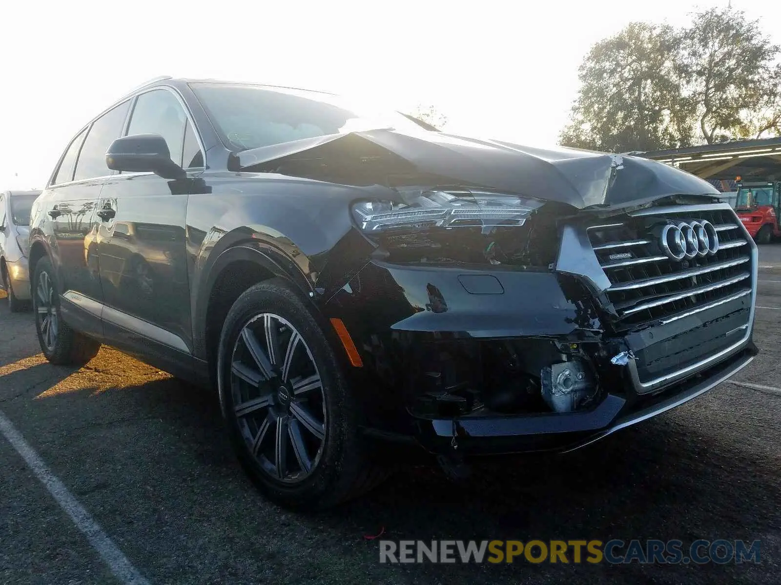 1 fotografías del automóvil dañado WA1LHAF76KD027418 AUDI Q7 PREMIUM 2019