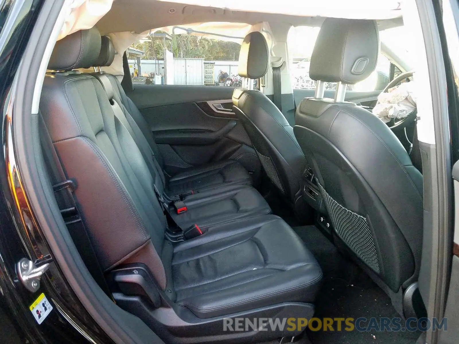 6 fotografías del automóvil dañado WA1LHAF76KD027418 AUDI Q7 PREMIUM 2019