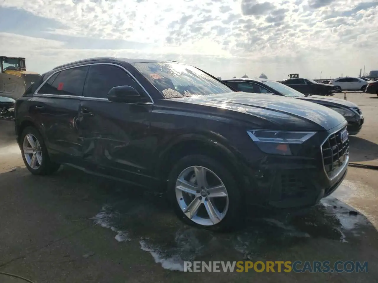 4 fotografías del automóvil dañado WA1AVAF11KD018119 AUDI Q8 2019