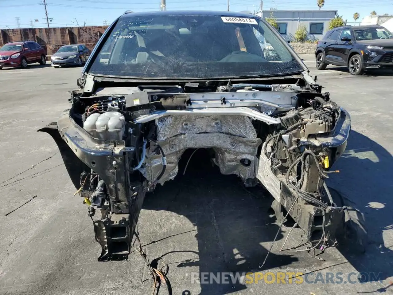 5 fotografías del automóvil dañado WA1AVAF18KD009918 AUDI Q8 2019