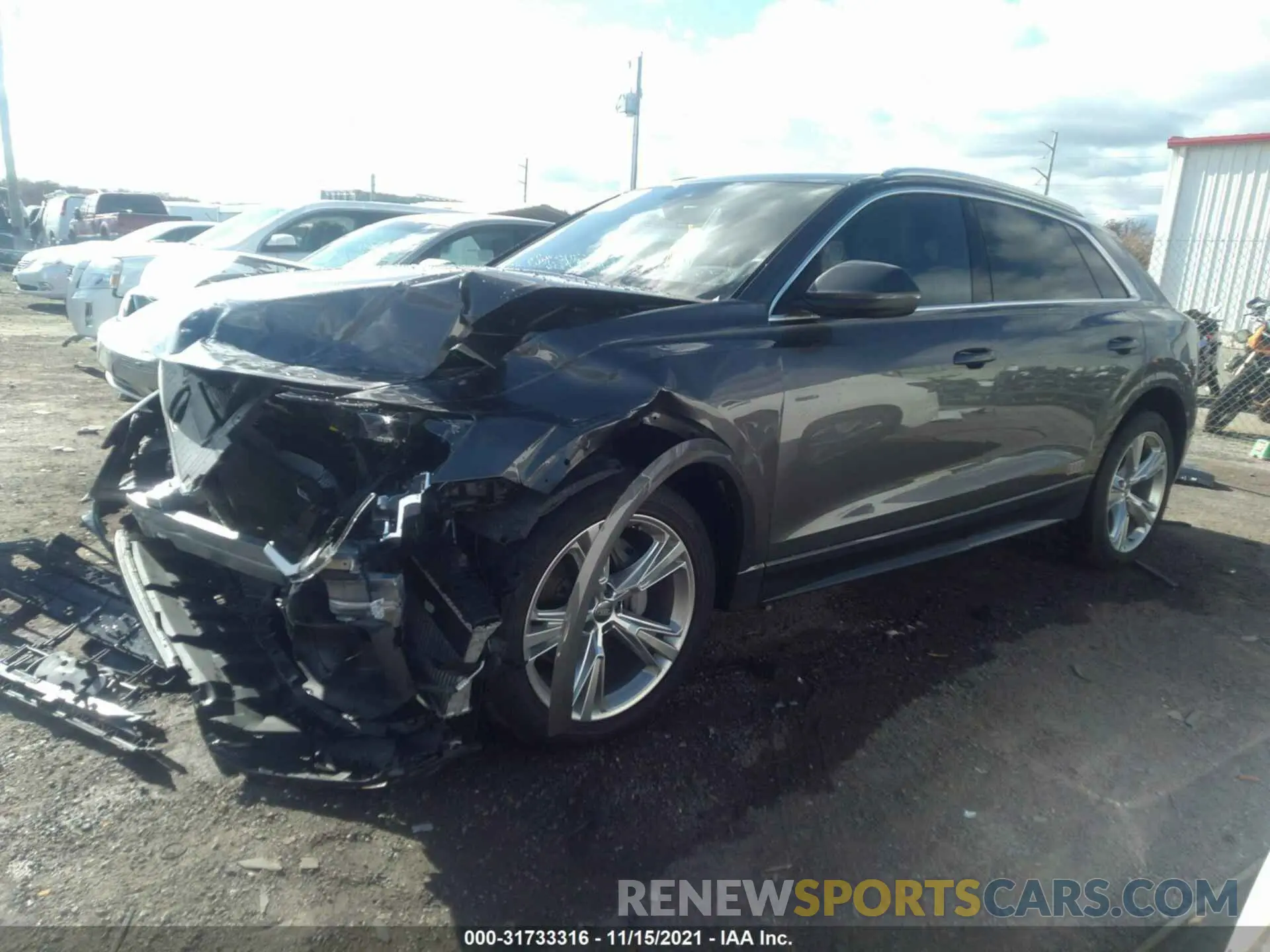 2 fotografías del automóvil dañado WA1AVAF19KD028512 AUDI Q8 2019