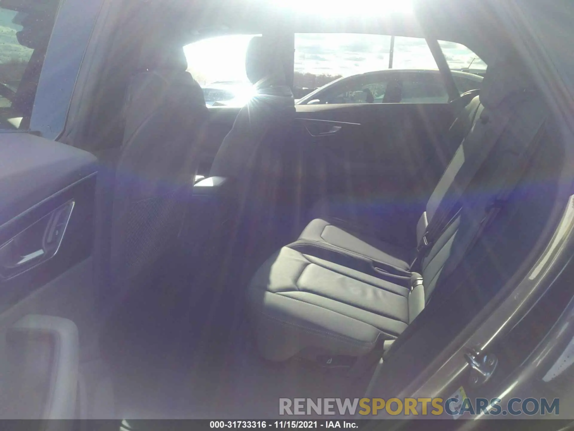 8 fotografías del automóvil dañado WA1AVAF19KD028512 AUDI Q8 2019