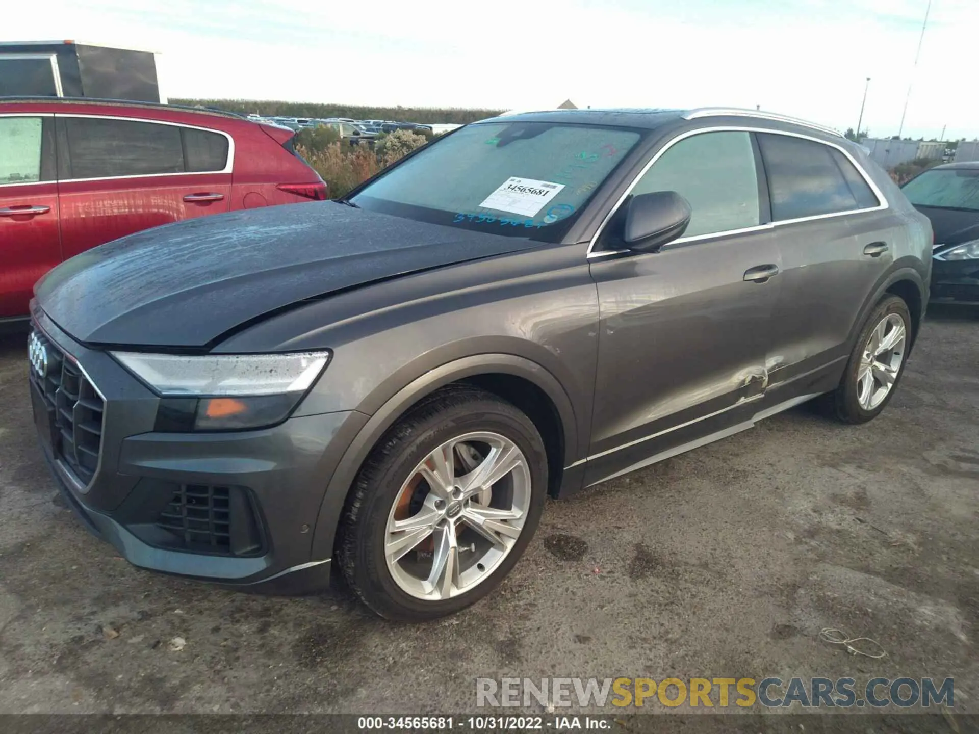 2 fotografías del automóvil dañado WA1BVAF11KD039198 AUDI Q8 2019