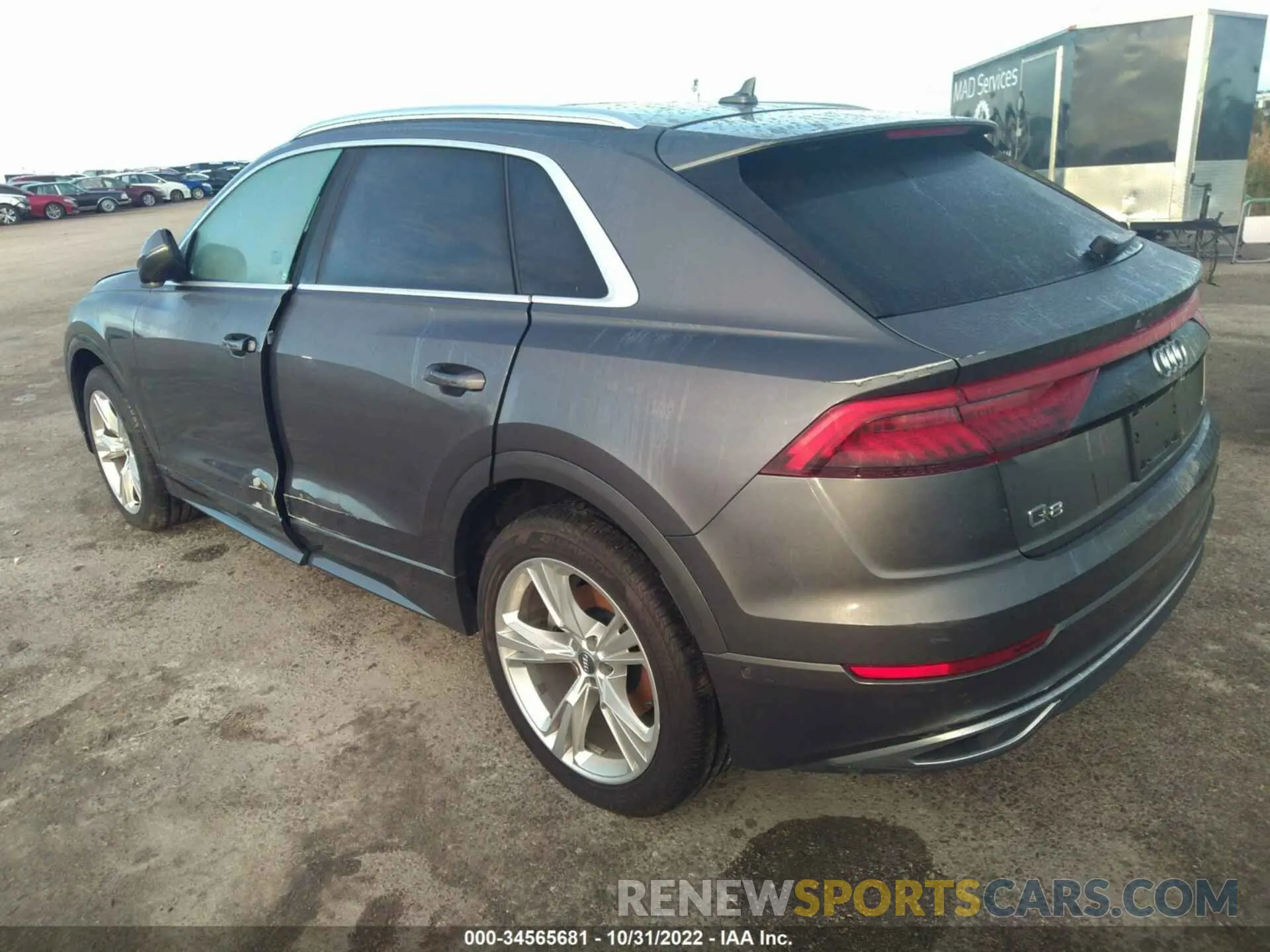 3 fotografías del automóvil dañado WA1BVAF11KD039198 AUDI Q8 2019