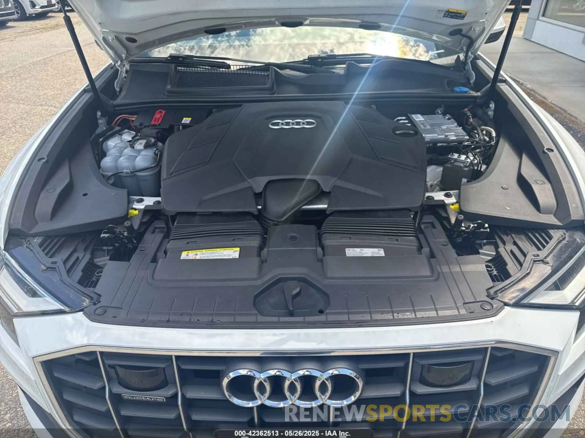 10 fotografías del automóvil dañado WA1BVAF15KD028897 AUDI Q8 2019