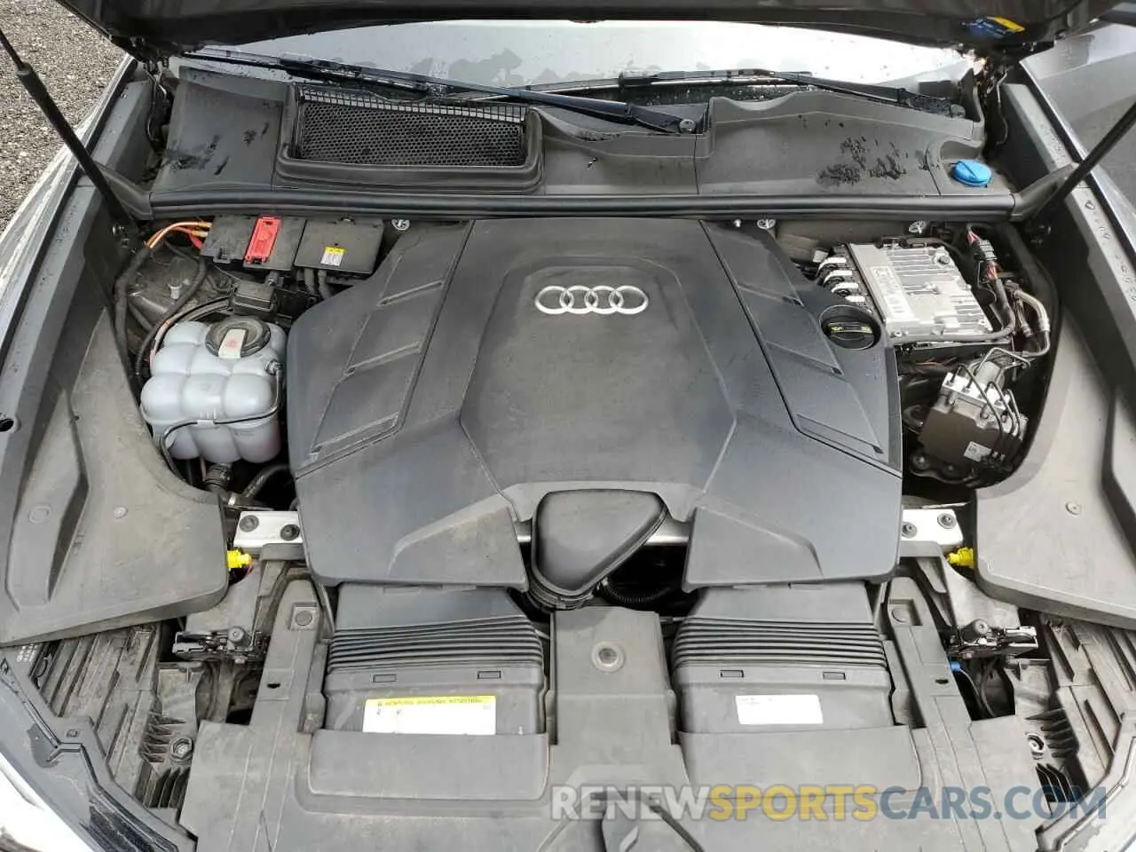 12 fotografías del automóvil dañado WA1BVAF15KD042220 AUDI Q8 2019