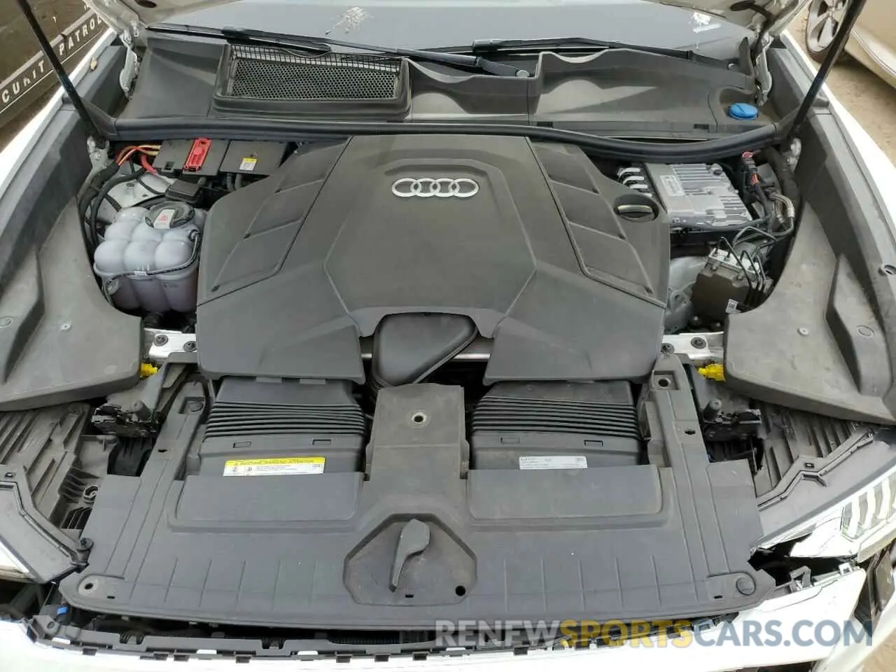 12 fotografías del automóvil dañado WA1CVAF14KD033769 AUDI Q8 2019
