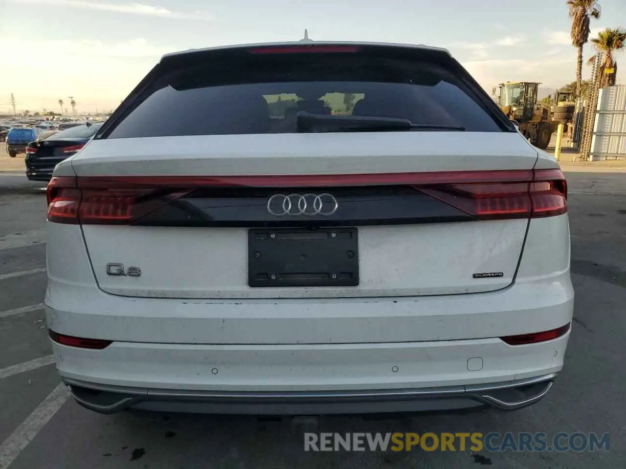 6 fotografías del automóvil dañado WA1CVAF16KD018075 AUDI Q8 2019