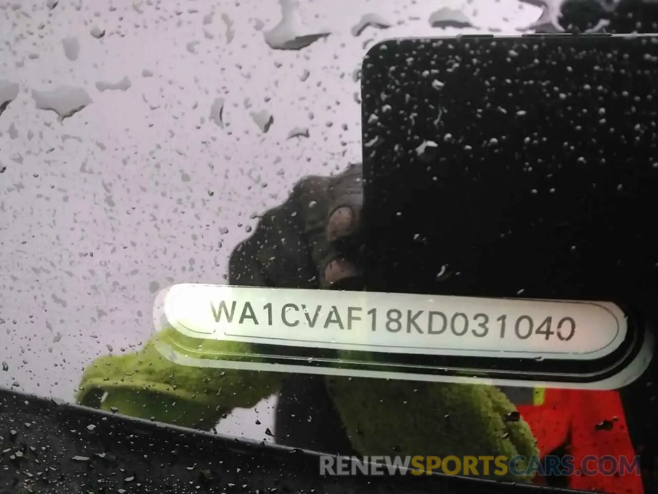 13 fotografías del automóvil dañado WA1CVAF18KD031040 AUDI Q8 2019