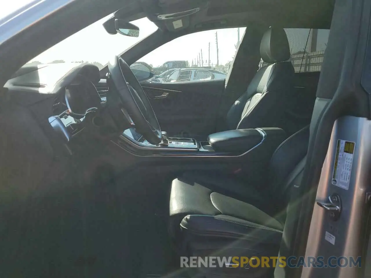 7 fotografías del automóvil dañado WA1CVAF18KD031040 AUDI Q8 2019