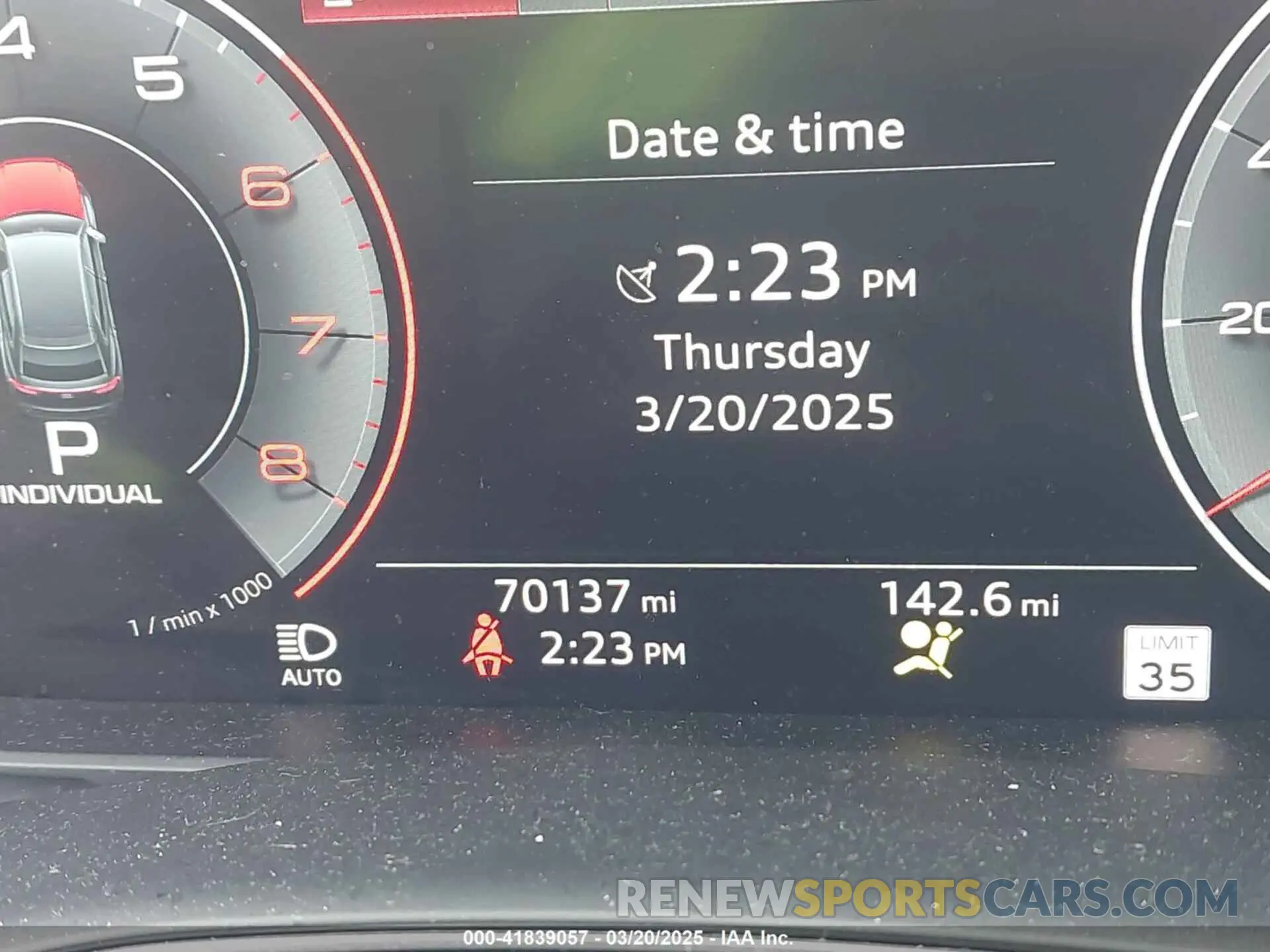 15 fotografías del automóvil dañado WA1CVAF19KD008236 AUDI Q8 2019