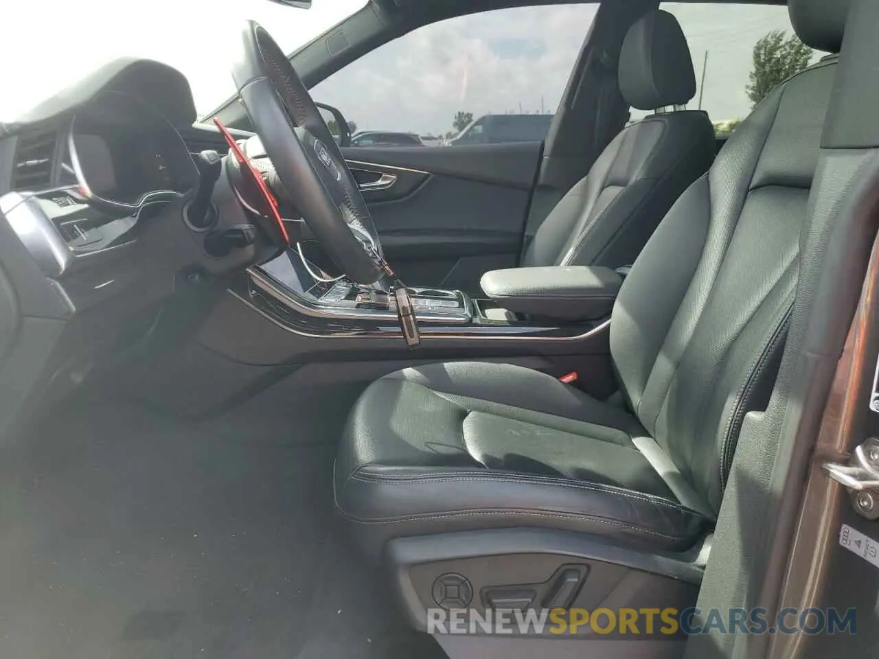 7 fotografías del automóvil dañado WA1CVAF19KD011315 AUDI Q8 2019