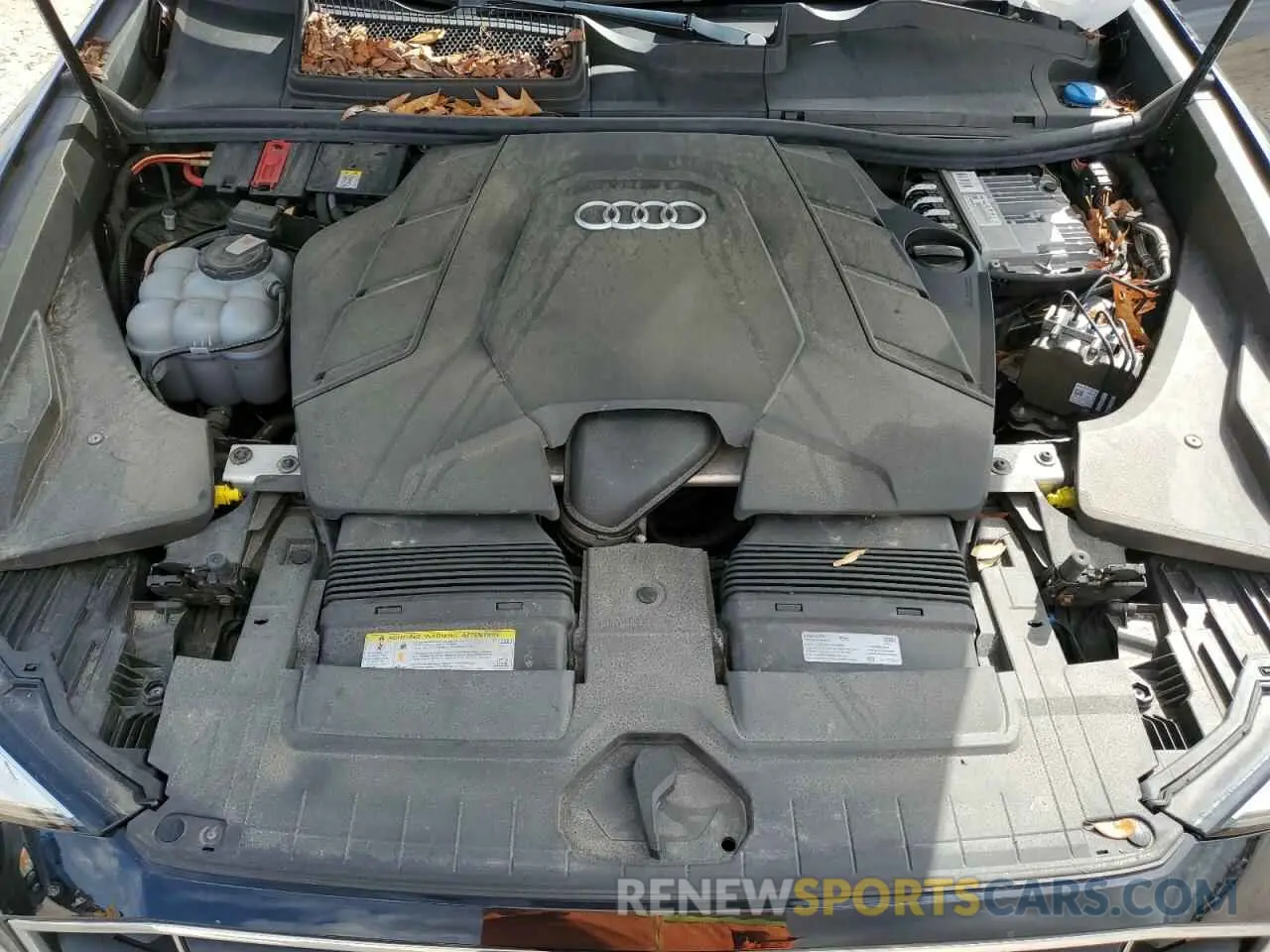 11 fotografías del automóvil dañado WA1CVAF1XKD006818 AUDI Q8 2019