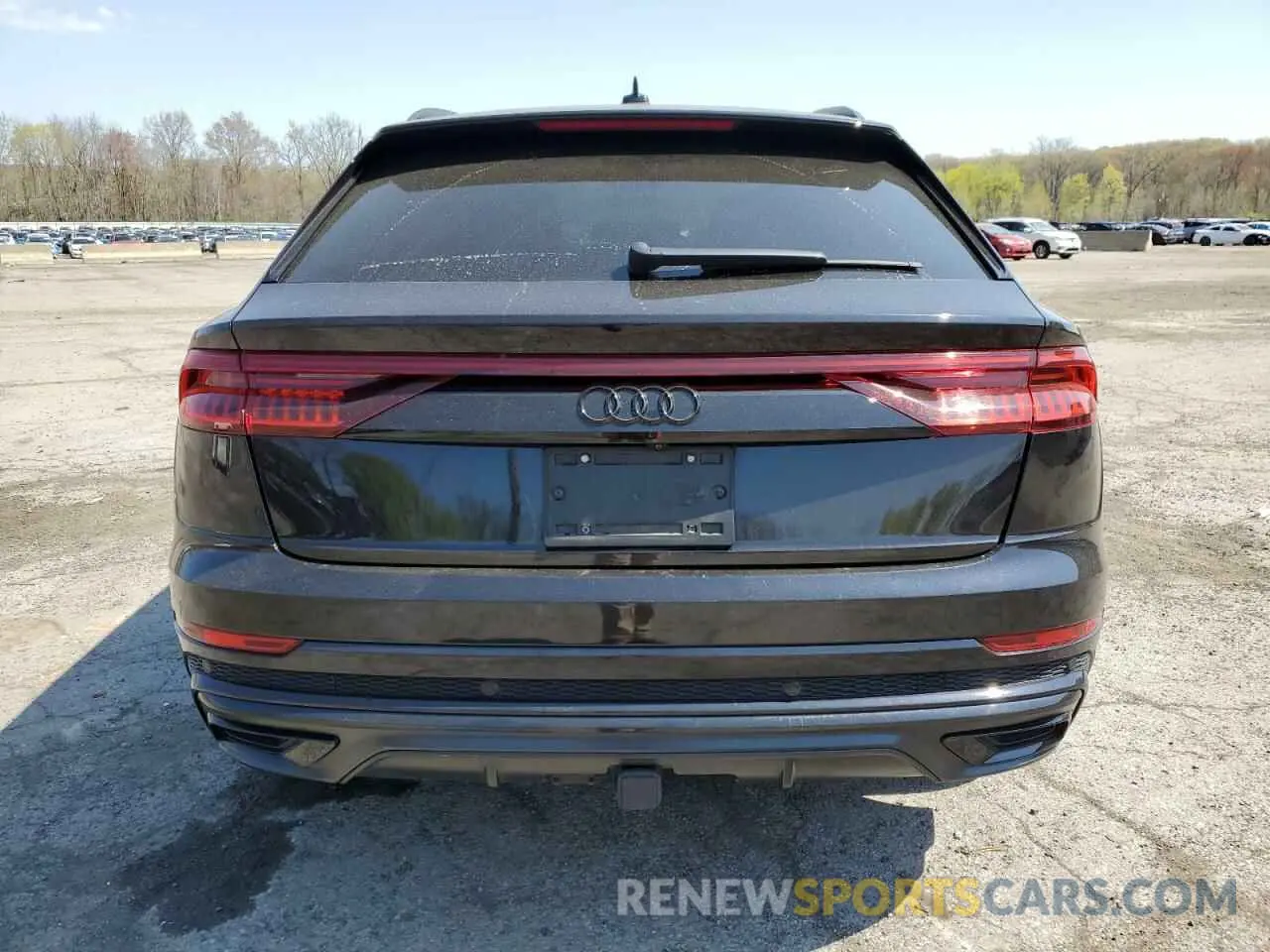 6 fotografías del automóvil dañado WA1EVAF10KD006691 AUDI Q8 2019