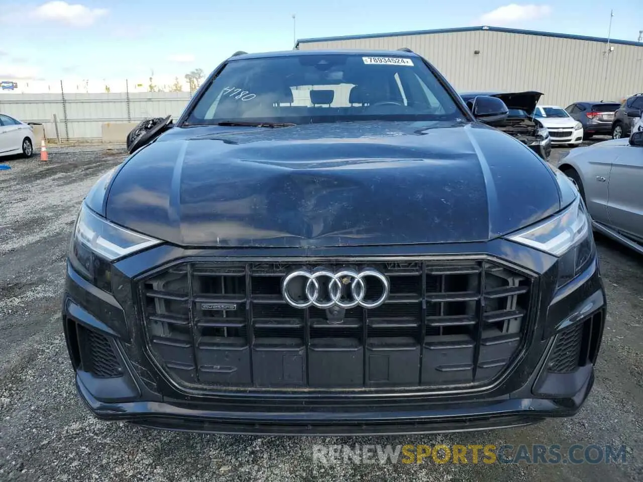 5 fotografías del automóvil dañado WA1EVAF12KD016865 AUDI Q8 2019