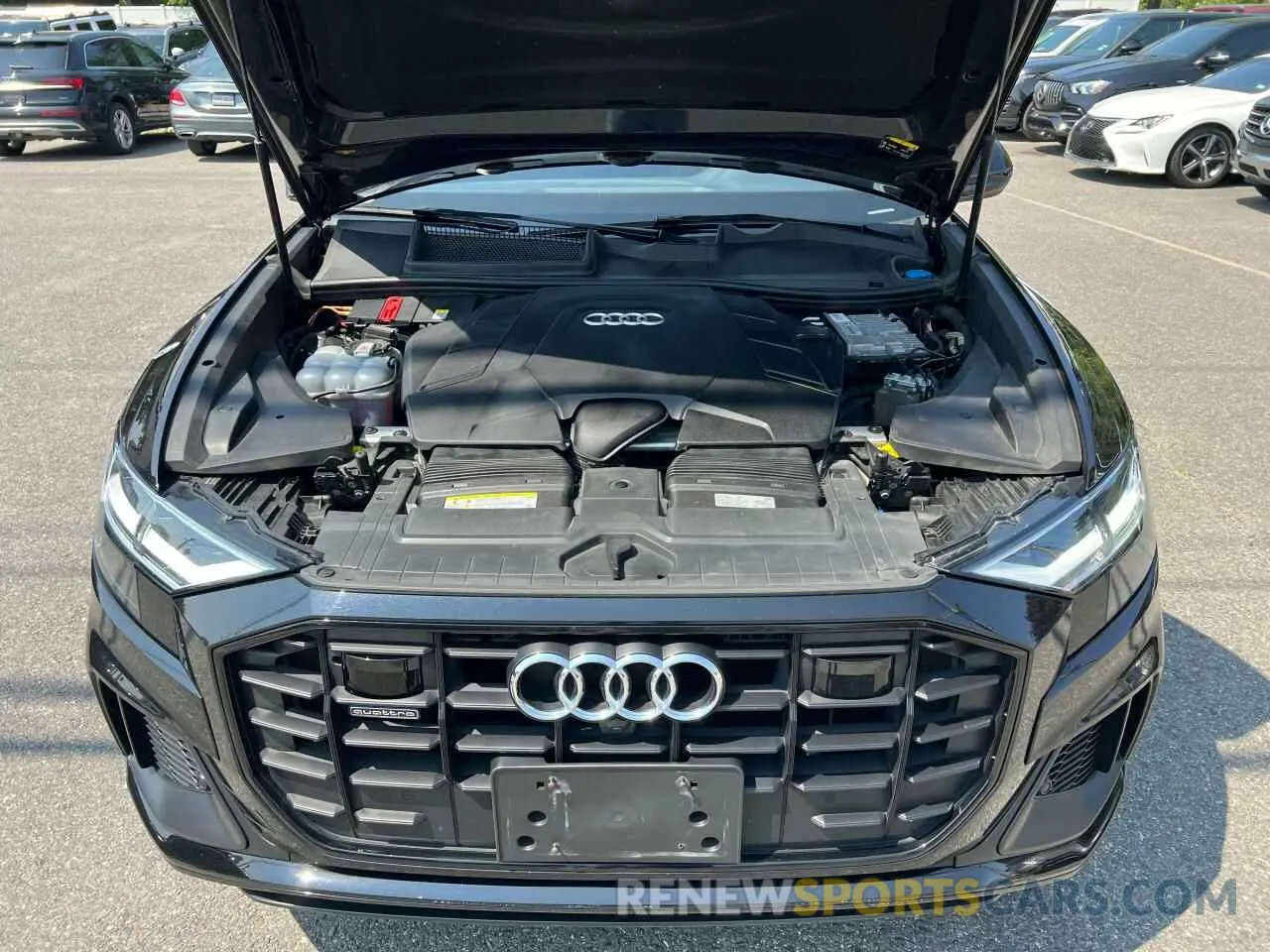 8 fotografías del automóvil dañado WA1EVAF16KD031952 AUDI Q8 2019