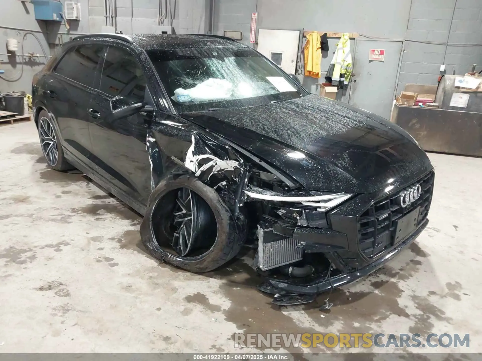 6 fotografías del automóvil dañado WA1EVAF18KD037817 AUDI Q8 2019
