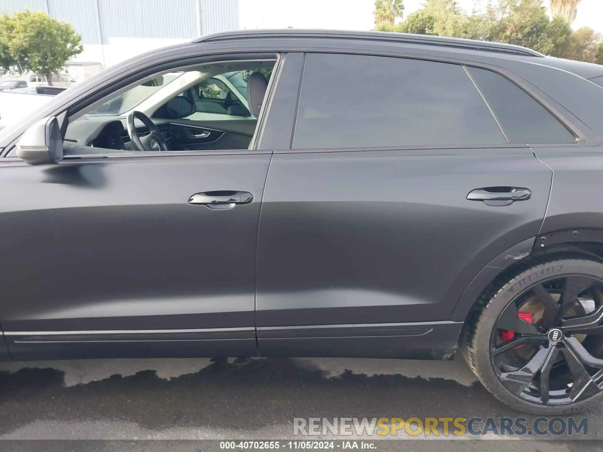 15 fotografías del automóvil dañado WA1EVAF19KD018208 AUDI Q8 2019
