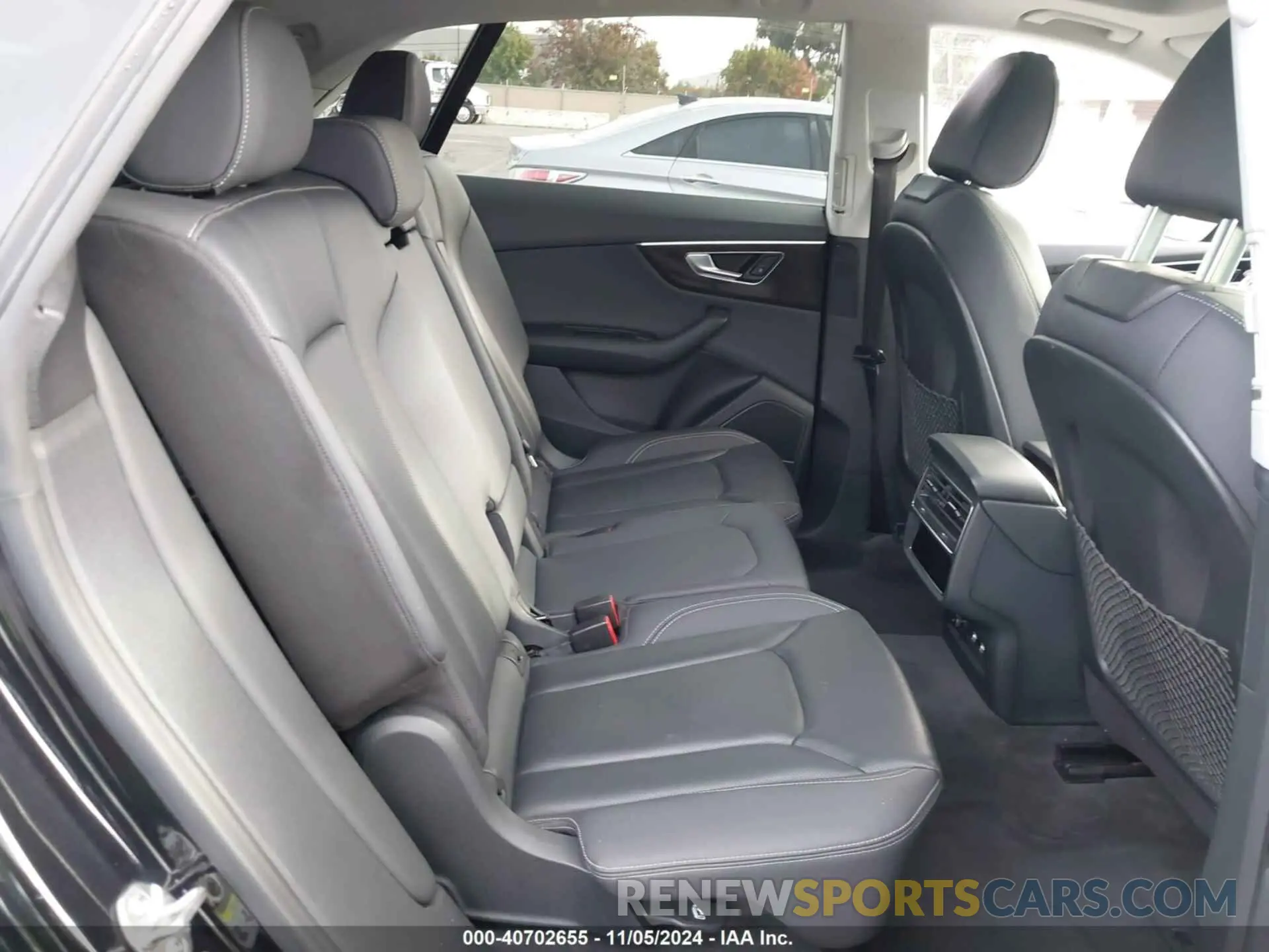 8 fotografías del automóvil dañado WA1EVAF19KD018208 AUDI Q8 2019