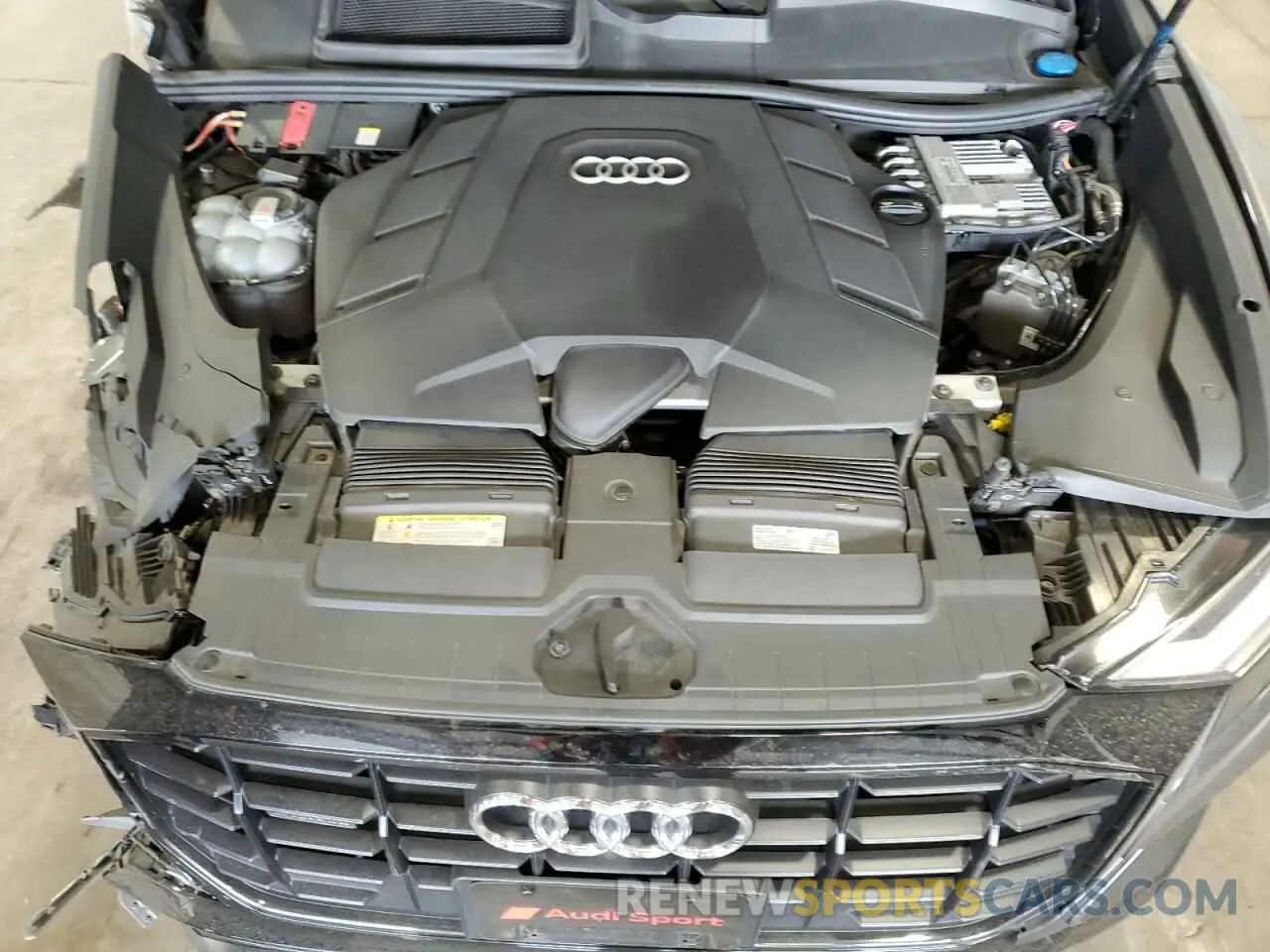 12 fotografías del automóvil dañado WA1EVAF19KD029726 AUDI Q8 2019