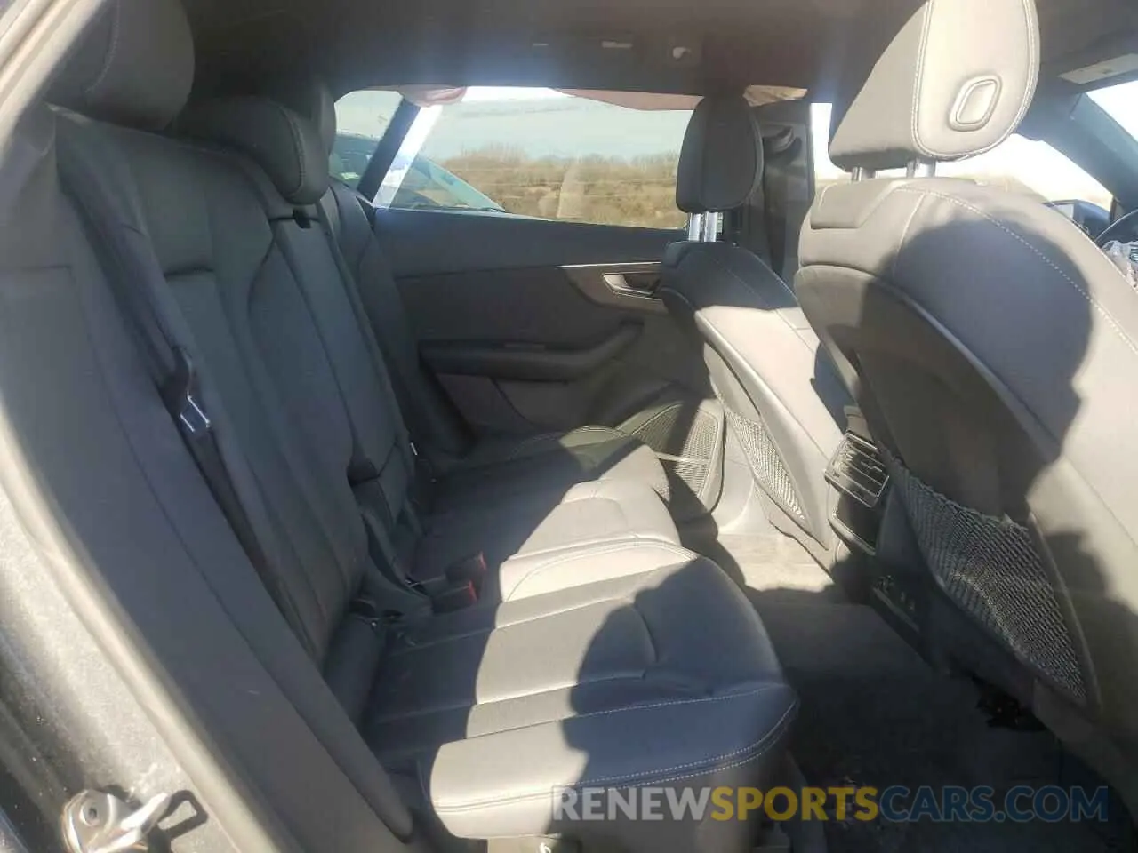 11 fotografías del automóvil dañado WA1EVAF1XKD023157 AUDI Q8 2019
