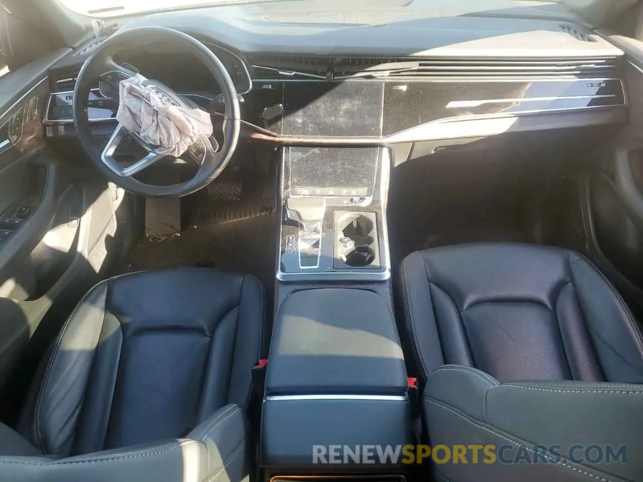 8 fotografías del automóvil dañado WA1EVAF1XKD023157 AUDI Q8 2019