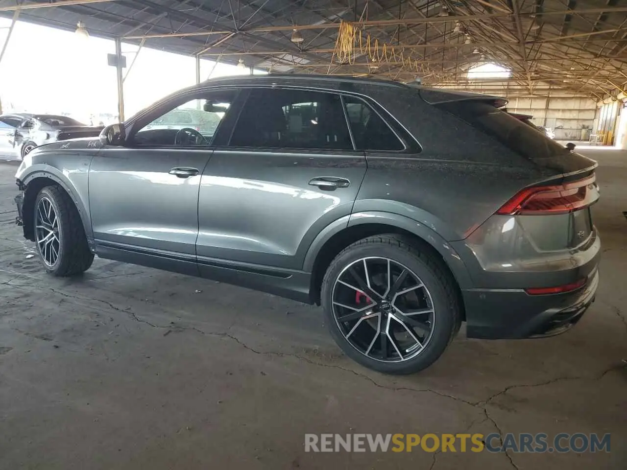 2 fotografías del automóvil dañado WA1FVAF10KD022121 AUDI Q8 2019