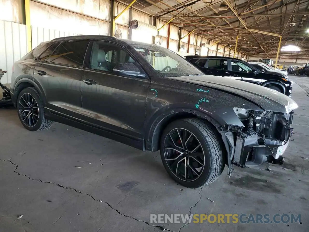 4 fotografías del automóvil dañado WA1FVAF10KD022121 AUDI Q8 2019