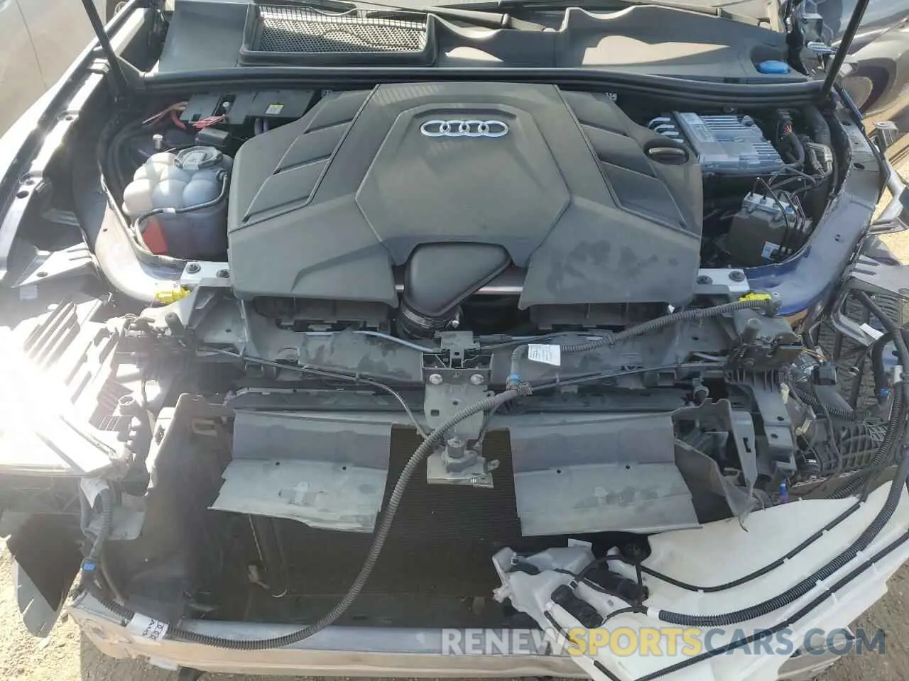 11 fotografías del automóvil dañado WA1FVAF10KD023298 AUDI Q8 2019