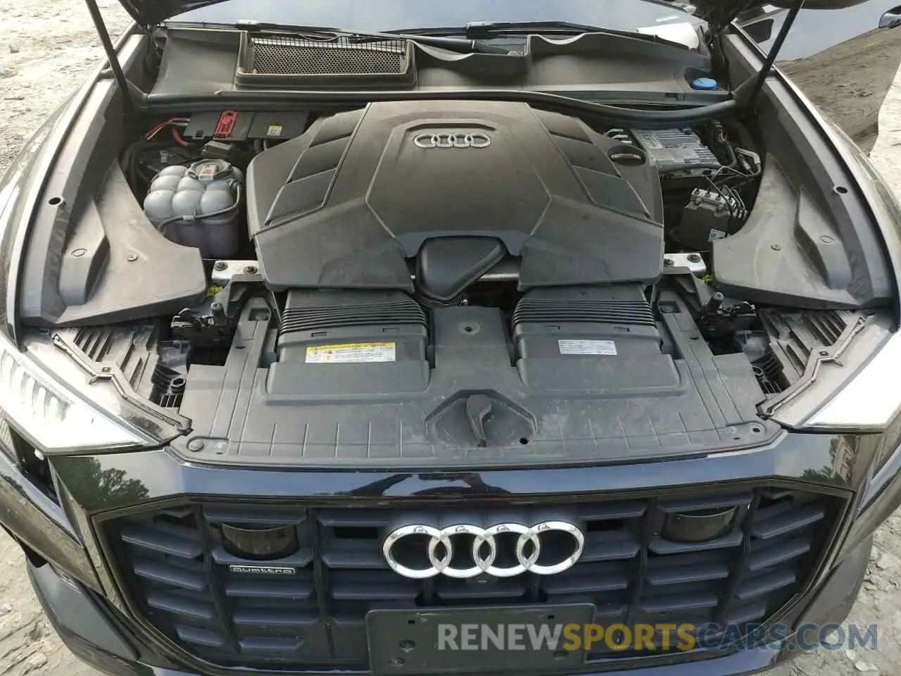 11 fotografías del automóvil dañado WA1FVAF12KD010469 AUDI Q8 2019