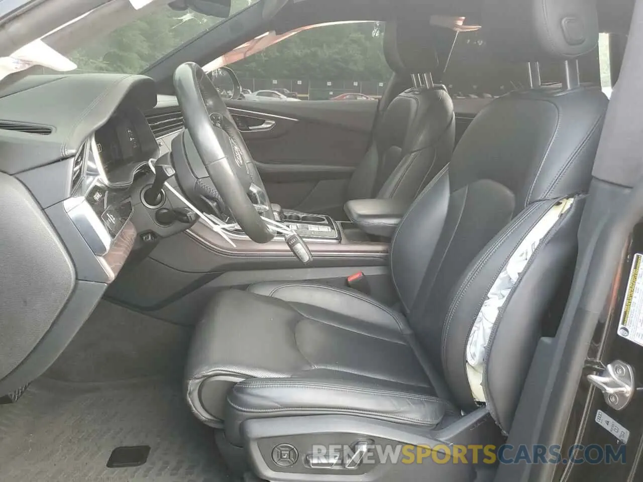 7 fotografías del automóvil dañado WA1FVAF12KD010469 AUDI Q8 2019