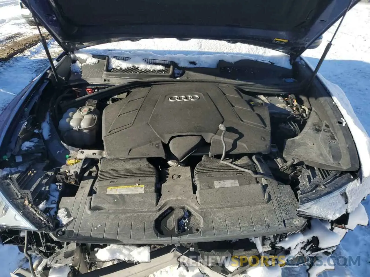 12 fotografías del automóvil dañado WA1FVAF13KD038782 AUDI Q8 2019
