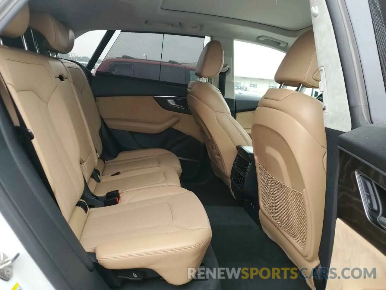 11 fotografías del automóvil dañado WA1FVAF15KD033597 AUDI Q8 2019