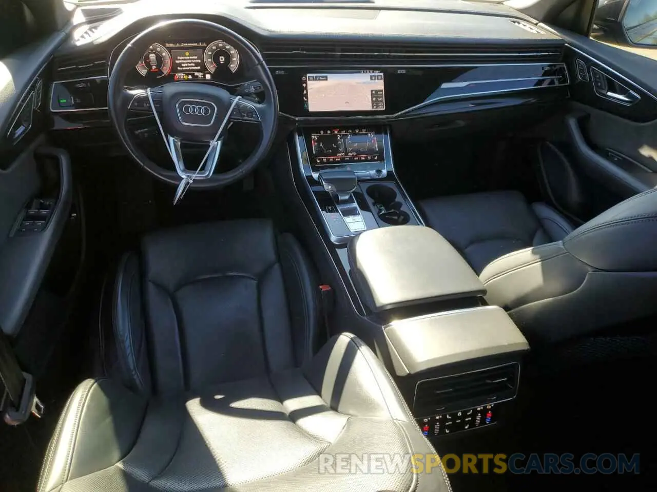 8 fotografías del automóvil dañado WA1FVAF16KD039909 AUDI Q8 2019