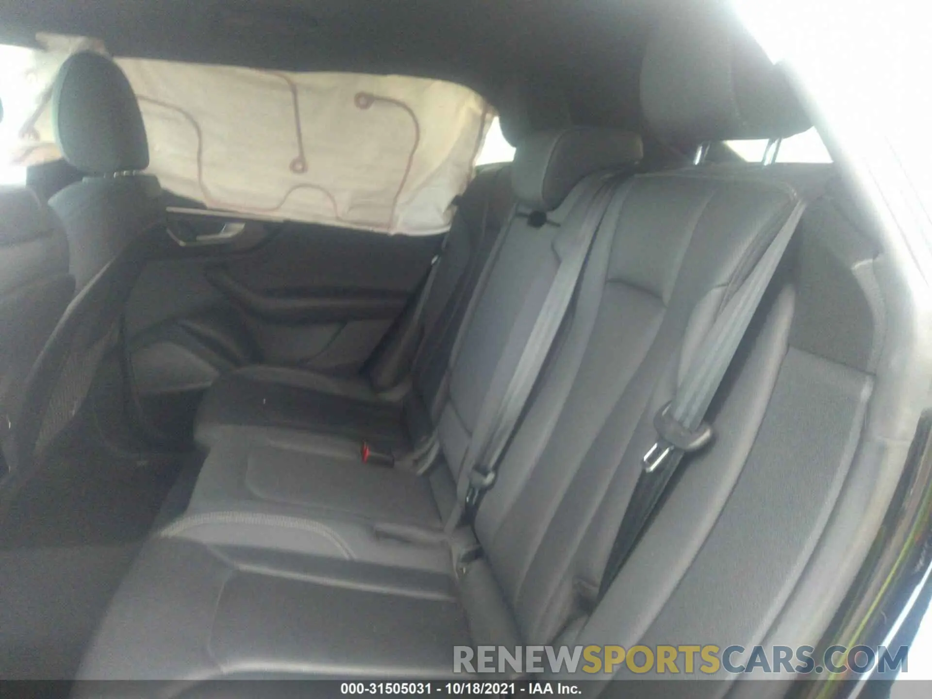 8 fotografías del automóvil dañado WA1FVAF18KD014431 AUDI Q8 2019