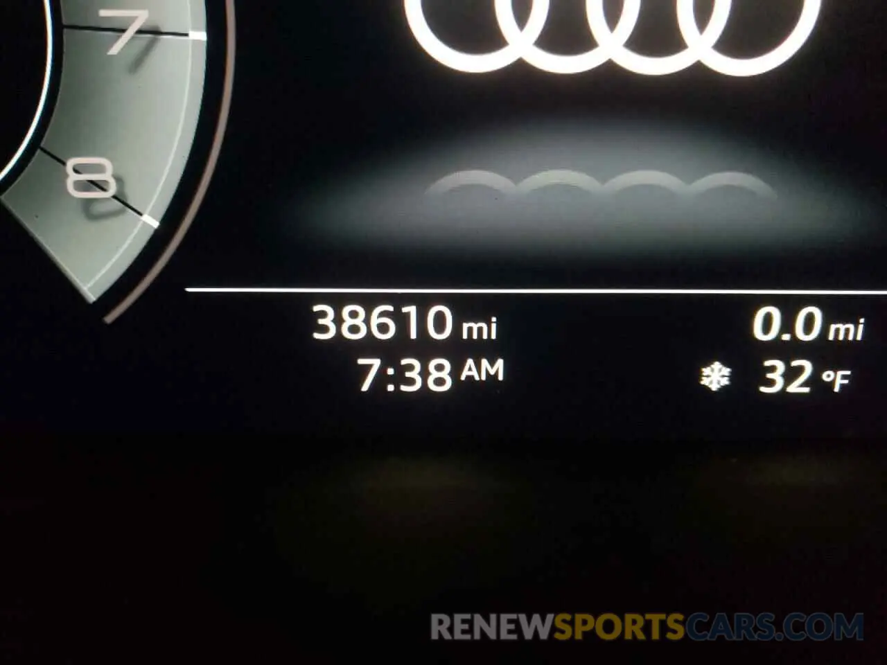 8 fotografías del automóvil dañado WA1FVAF1XKD040402 AUDI Q8 2019