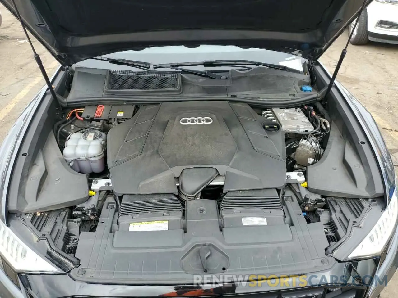 12 fotografías del automóvil dañado WA1FVAF1XKD042652 AUDI Q8 2019