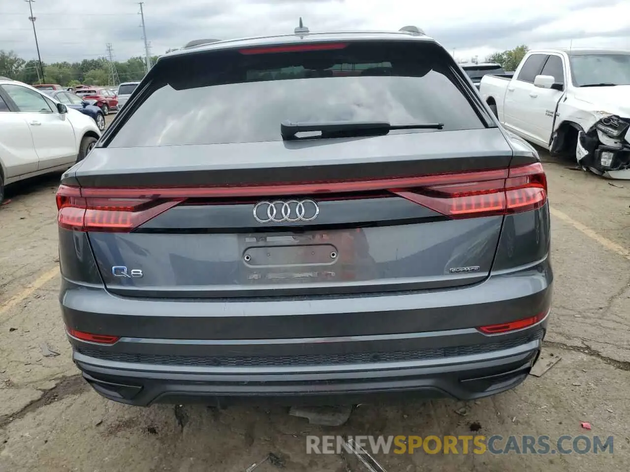 6 fotografías del automóvil dañado WA1FVAF1XKD042652 AUDI Q8 2019