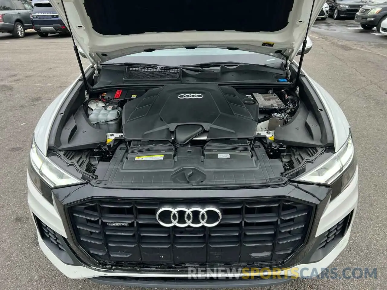 8 fotografías del automóvil dañado WA1AVAF16LD016710 AUDI Q8 2020