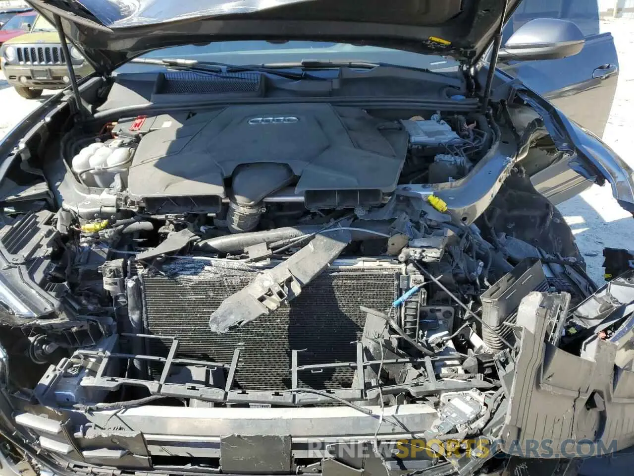 12 fotografías del automóvil dañado WA1EVAF1XLD003508 AUDI Q8 2020