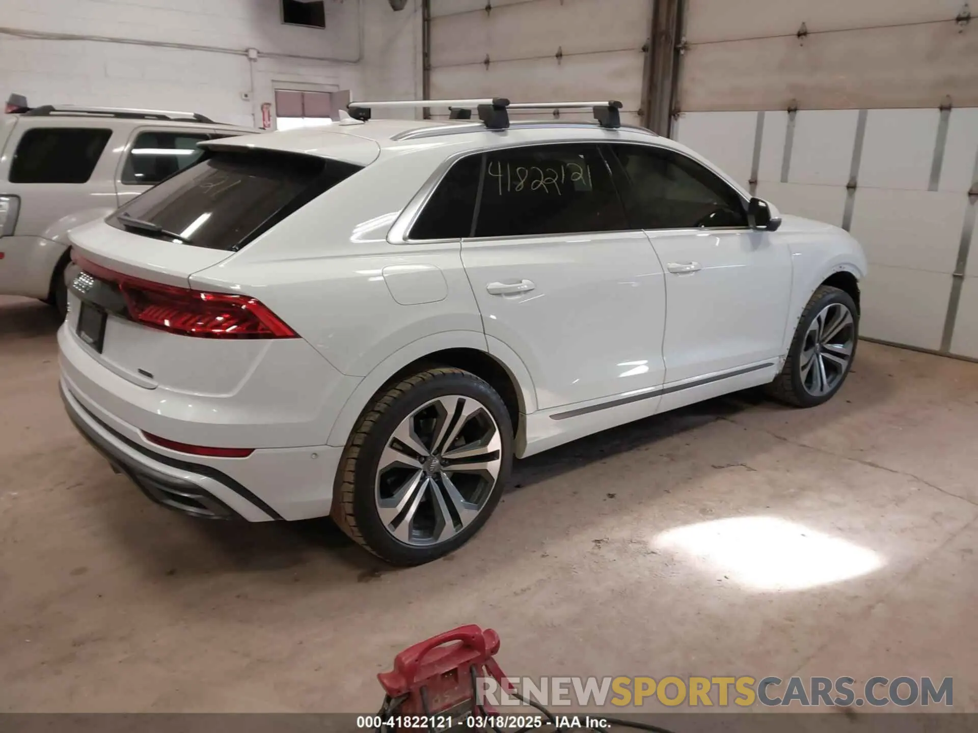 4 fotografías del automóvil dañado WA1EVBF17LD019364 AUDI Q8 2020