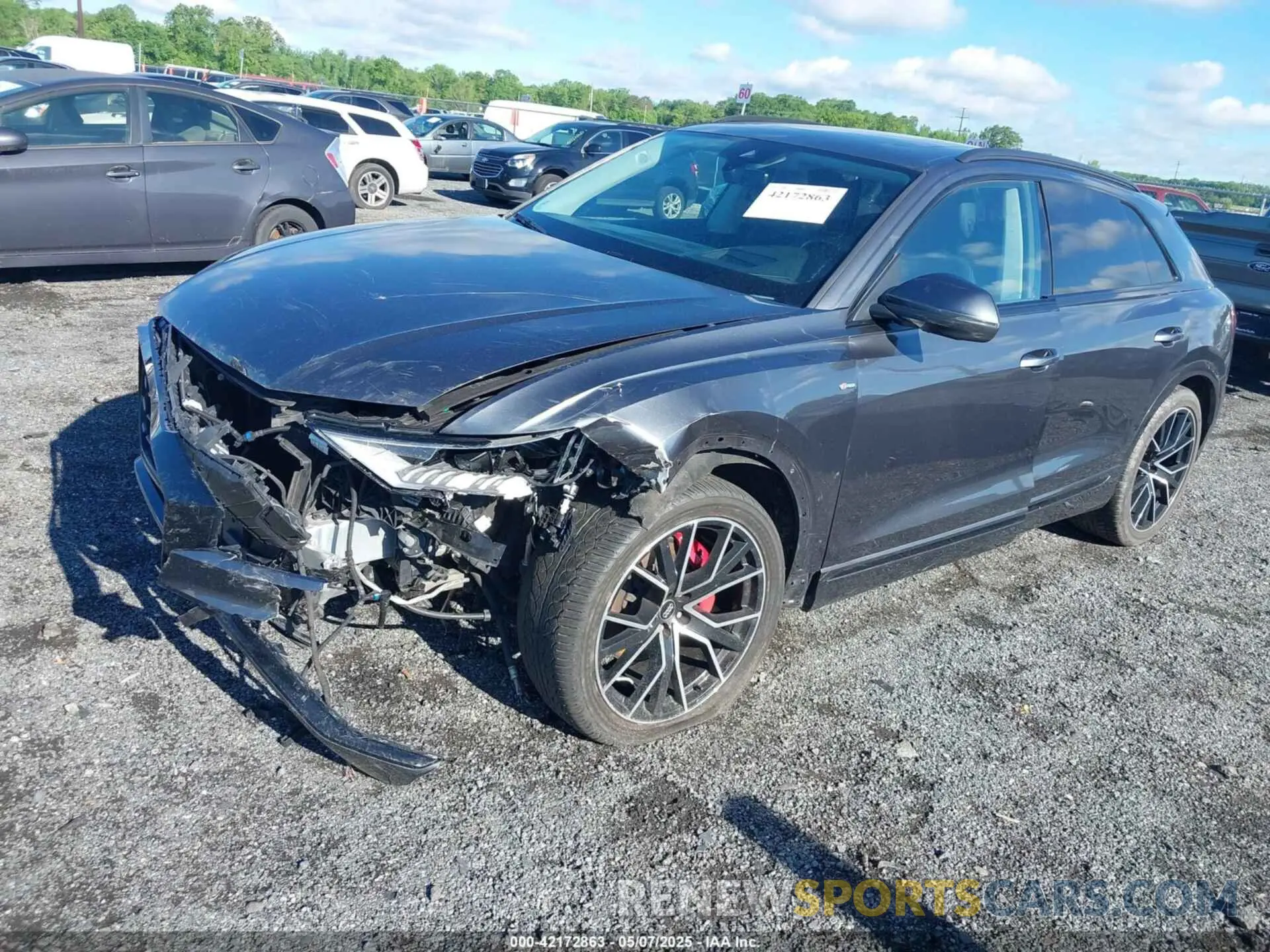 2 fotografías del automóvil dañado WA1FVAF10LD005451 AUDI Q8 2020